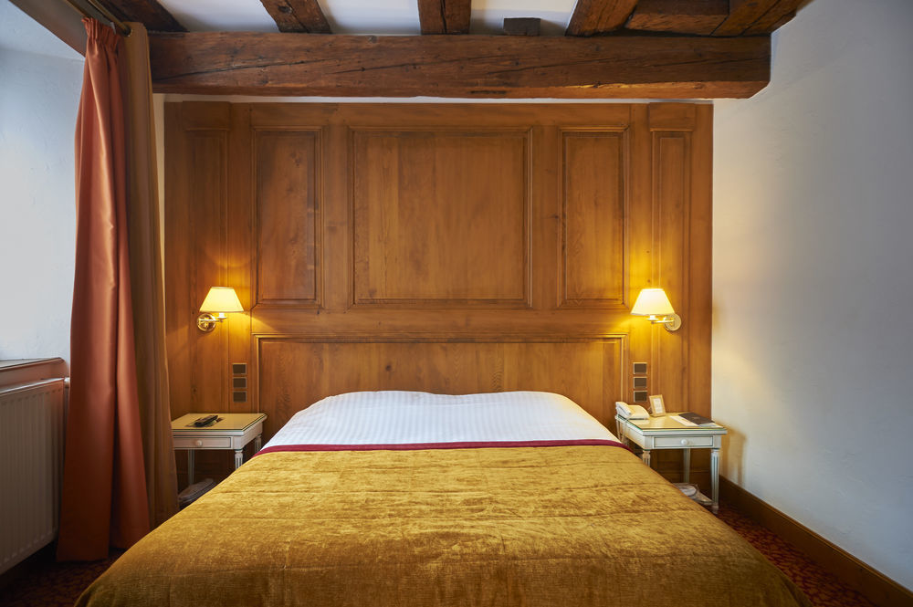 Relais & Chateaux La Maison Des Tetes Кольмар Экстерьер фото