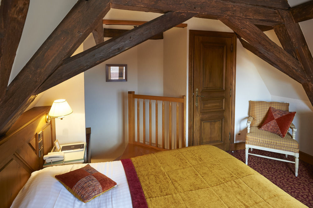 Relais & Chateaux La Maison Des Tetes Кольмар Экстерьер фото