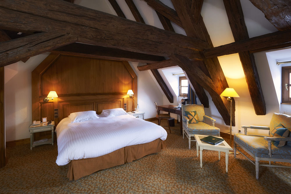 Relais & Chateaux La Maison Des Tetes Кольмар Экстерьер фото