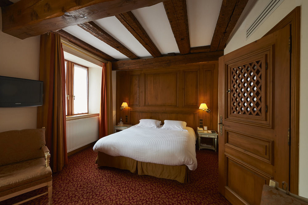 Relais & Chateaux La Maison Des Tetes Кольмар Экстерьер фото